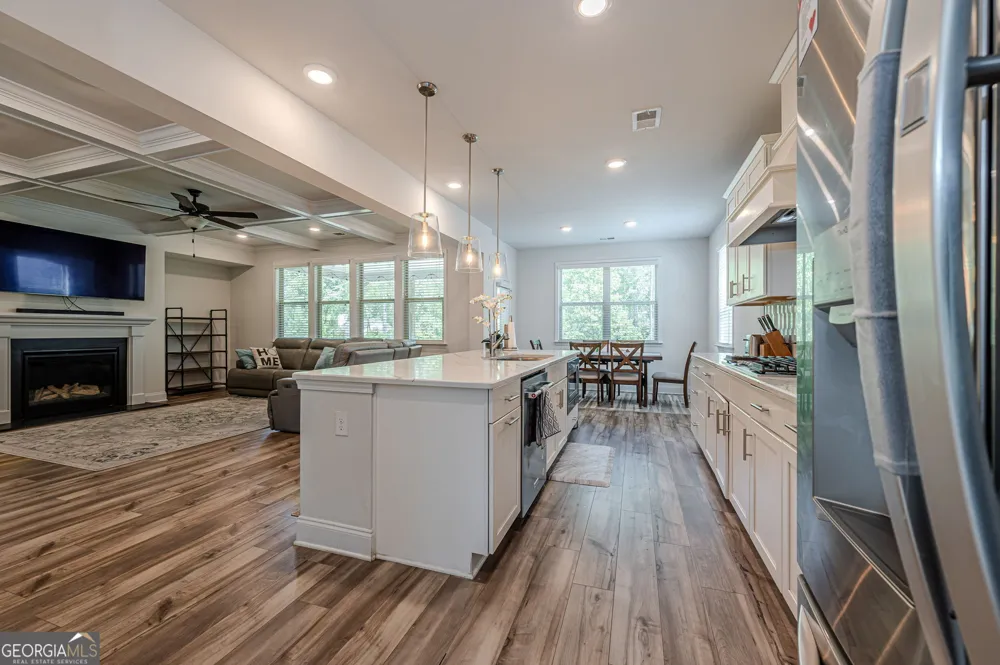 7590 Ansley View LN Cumming, GA 30028