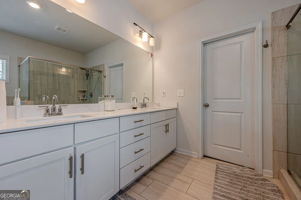 7590 Ansley View LN Cumming, GA 30028