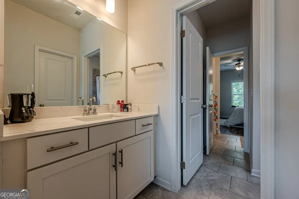 7590 Ansley View LN Cumming, GA 30028