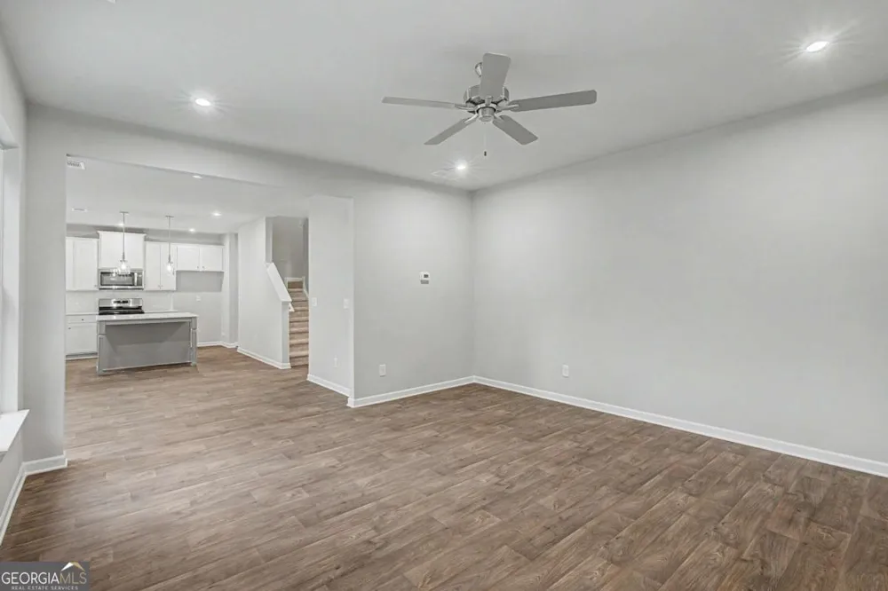 3351 Forest Green DR Douglasville, GA 30135