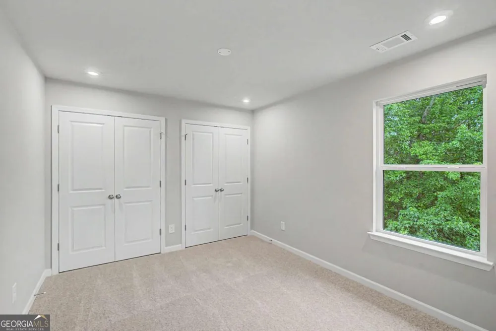 3351 Forest Green DR Douglasville, GA 30135