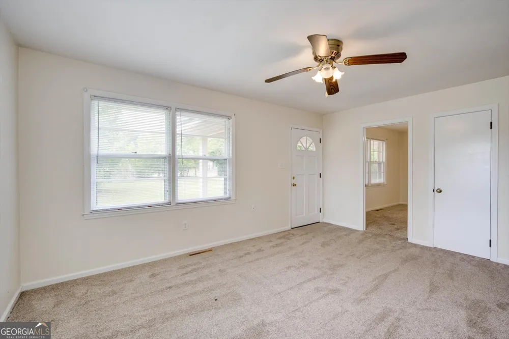 310 Black ST Thomson, GA 30824
