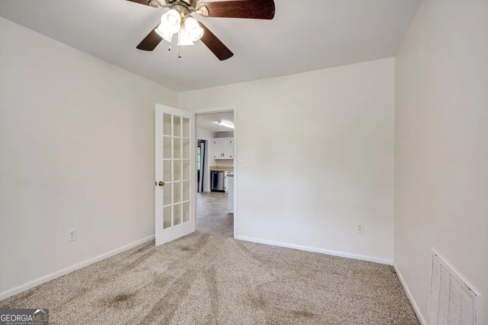 310 Black ST Thomson, GA 30824