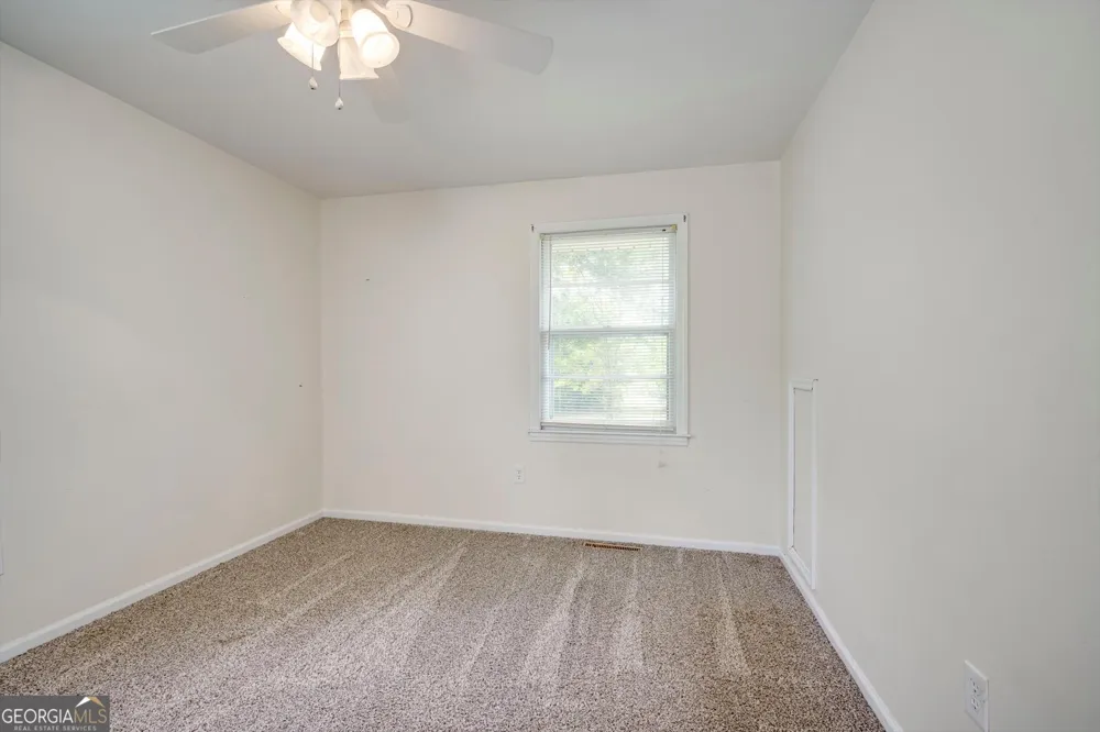 310 Black ST Thomson, GA 30824
