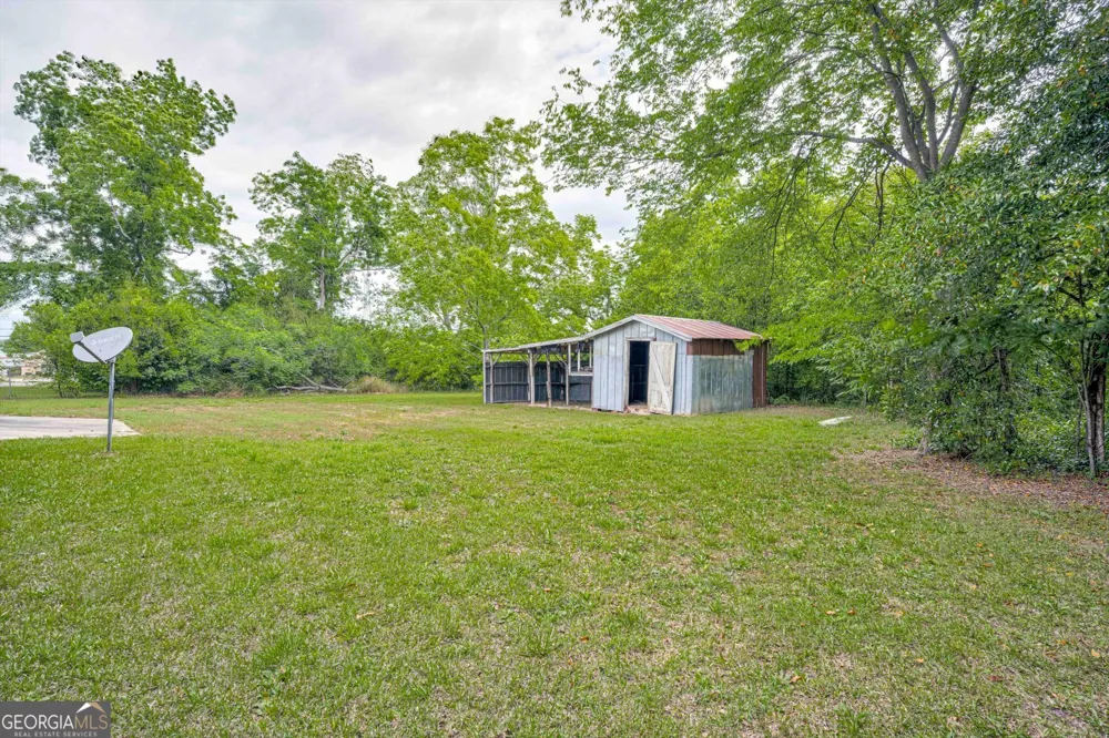310 Black ST Thomson, GA 30824