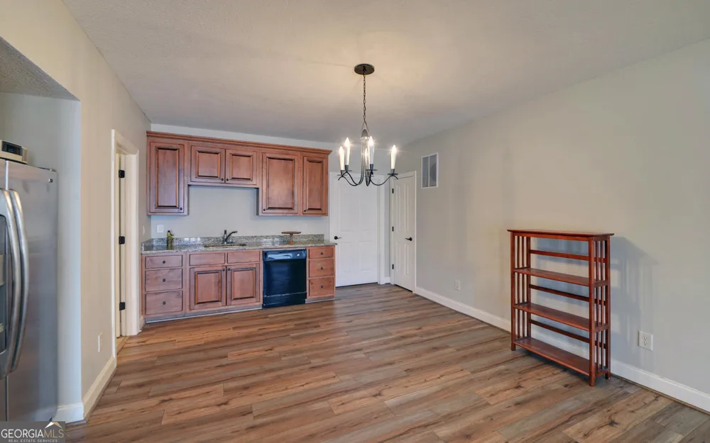 60 Browns Lane RD Hartwell, GA 30643