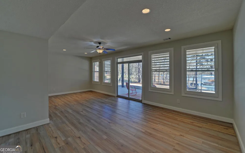 60 Browns Lane RD Hartwell, GA 30643