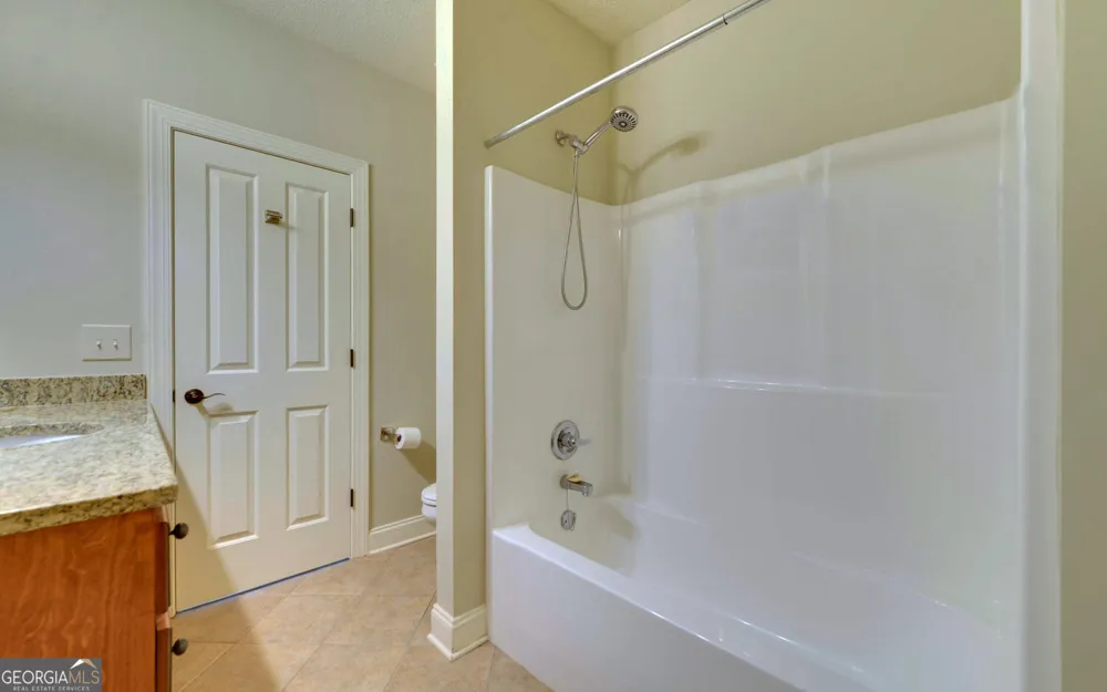 60 Browns Lane RD Hartwell, GA 30643