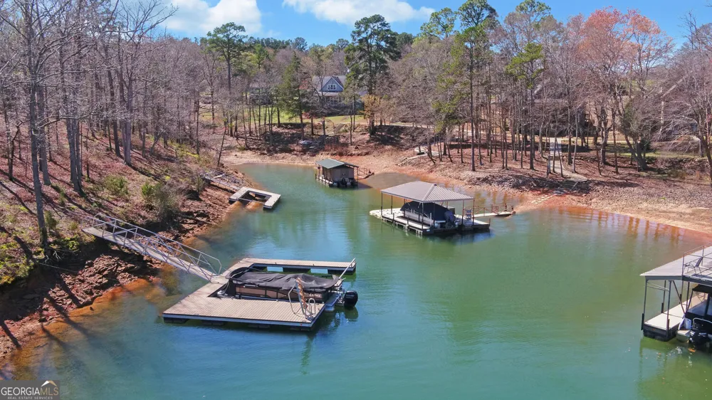 60 Browns Lane RD Hartwell, GA 30643