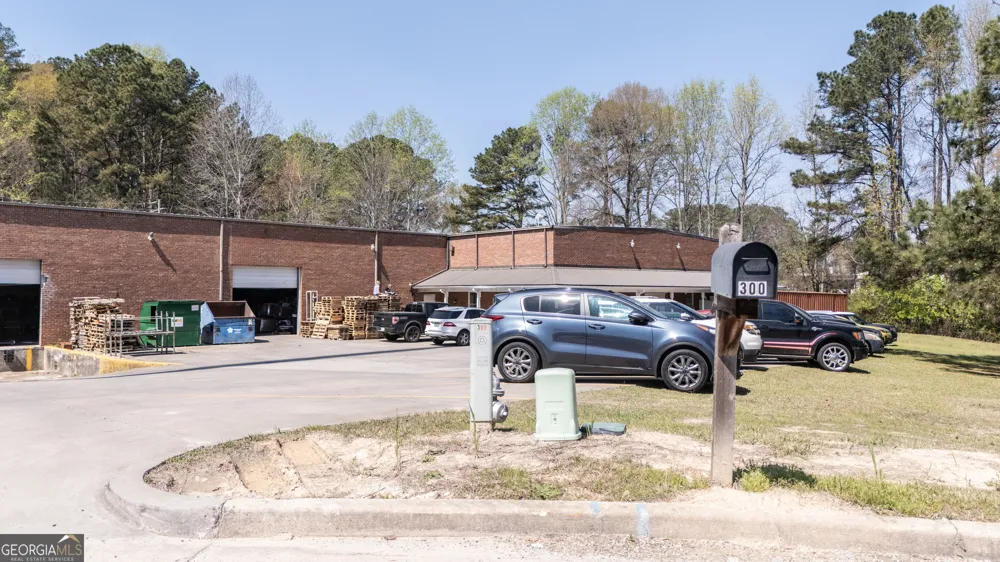 300 Industrial WAY Fayetteville, GA 30215