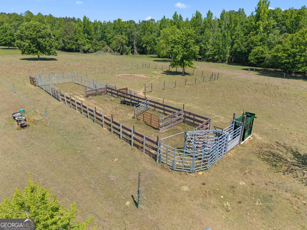 4194 Ivey S. LN Millen, GA 30442