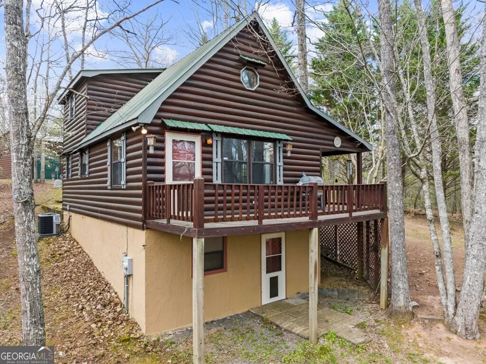 130 Happy Valley LN Morganton, GA 30560