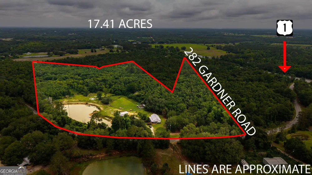 282 Gardner RD Baxley, GA 31513