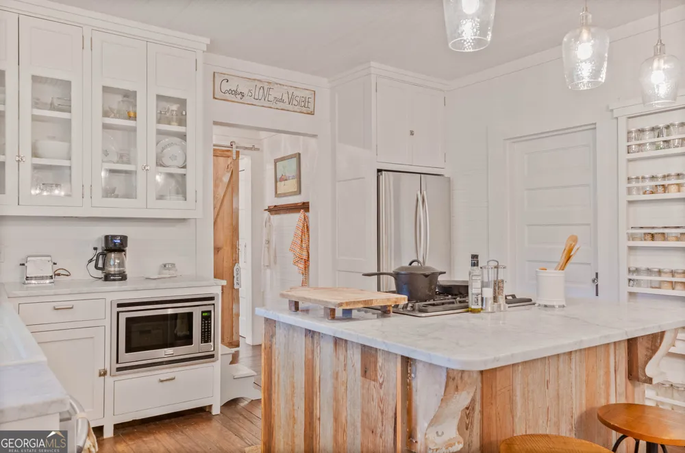 282 Gardner RD Baxley, GA 31513