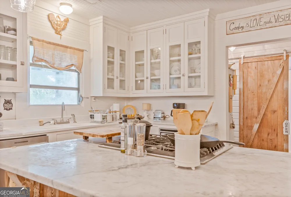 282 Gardner RD Baxley, GA 31513