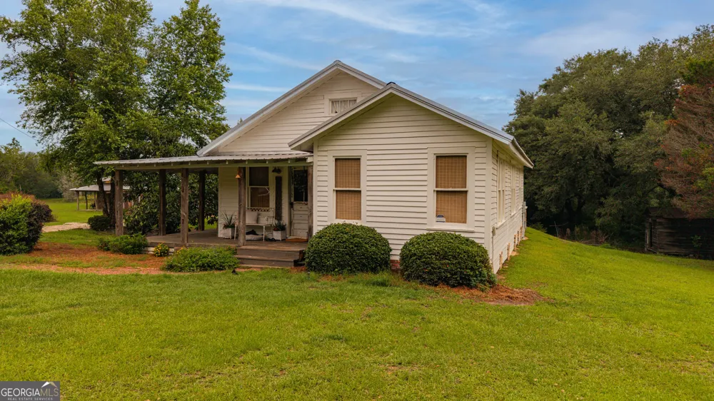 282 Gardner RD Baxley, GA 31513