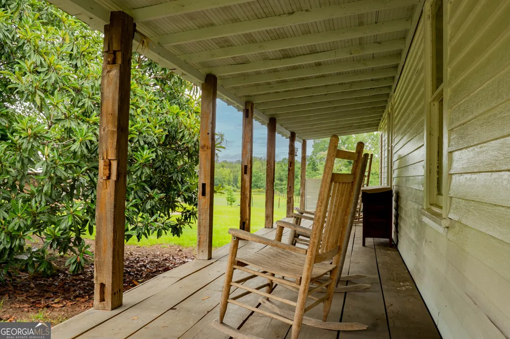 282 Gardner RD Baxley, GA 31513