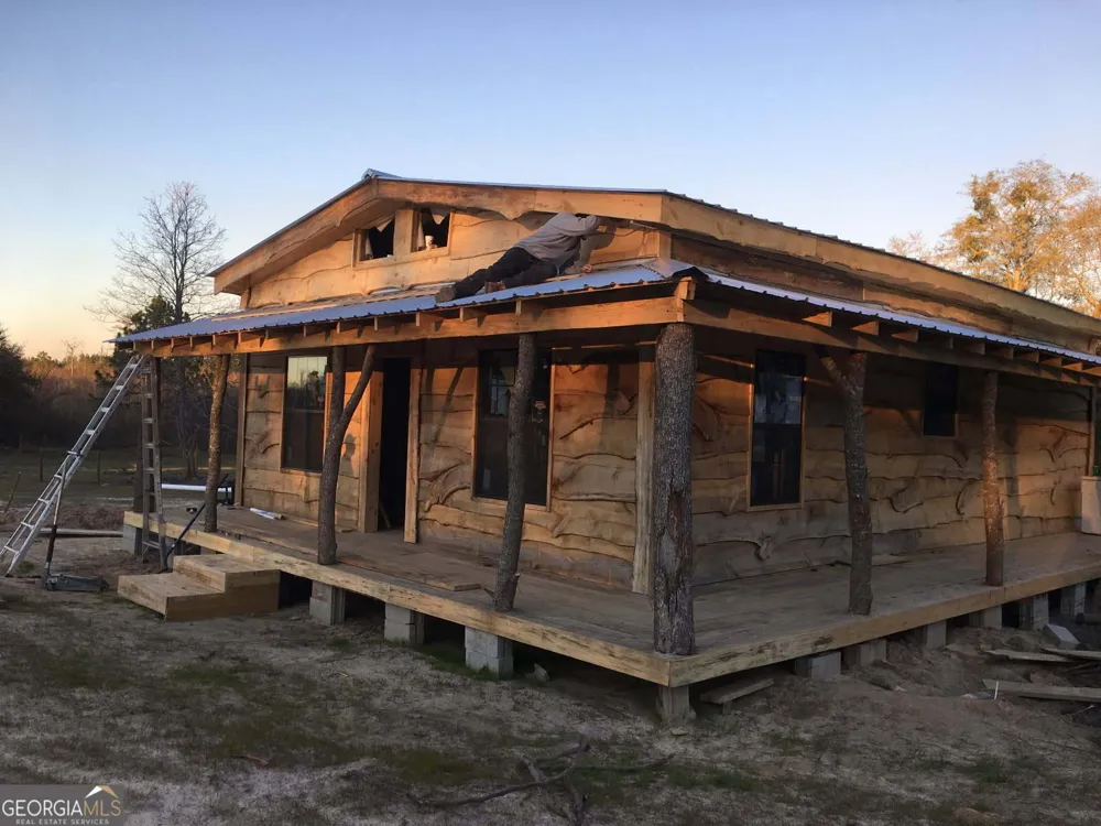 282 Gardner RD Baxley, GA 31513