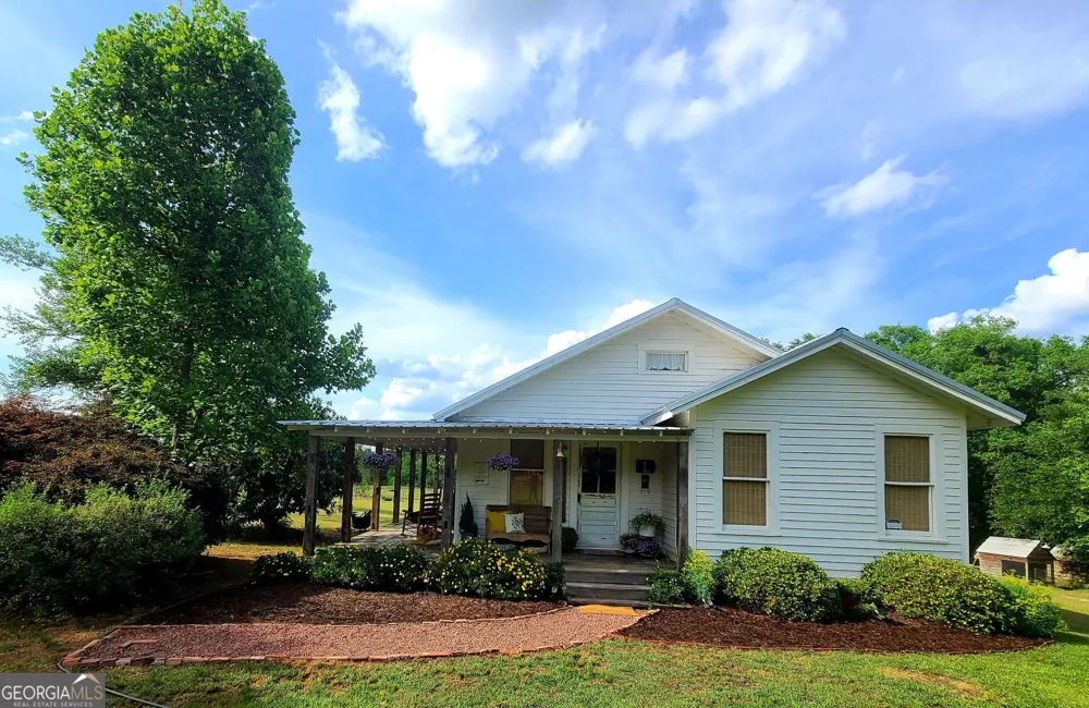 282 Gardner RD Baxley, GA 31513