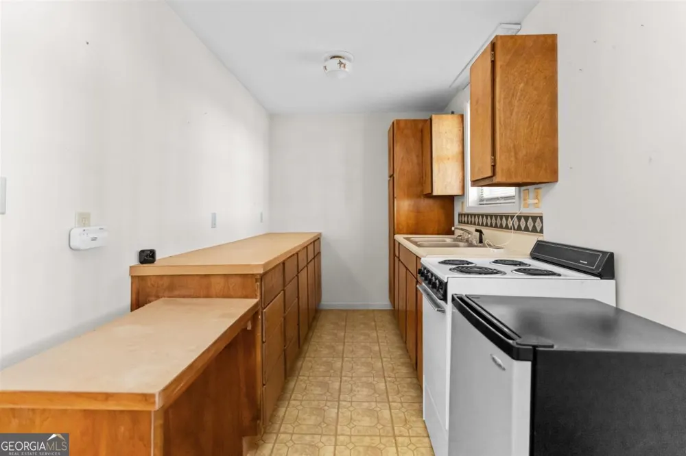 1070 Carpenter LN Buckhead, GA 30625