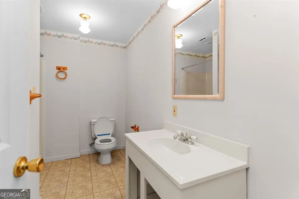 1070 Carpenter LN Buckhead, GA 30625