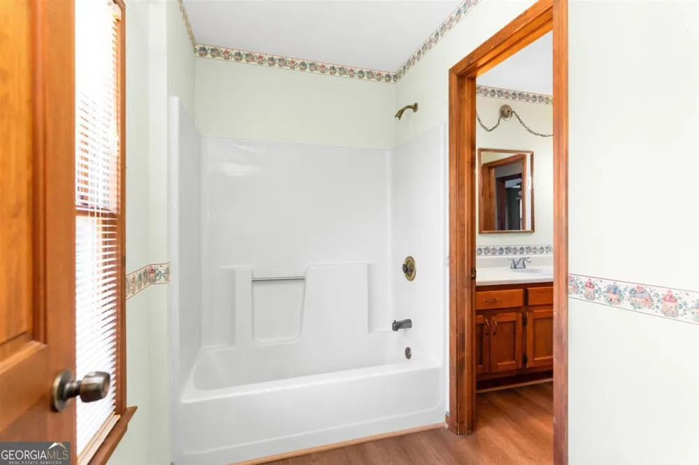 1070 Carpenter LN Buckhead, GA 30625