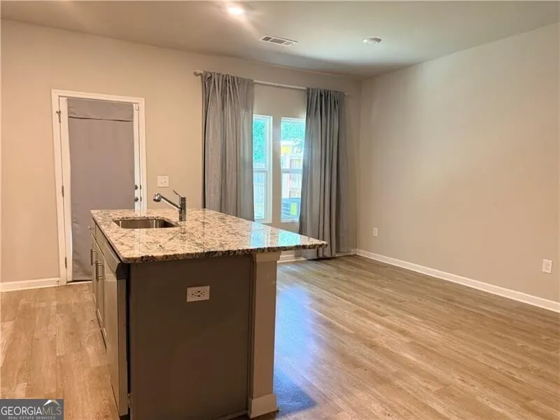 6271 Redan SQ Lithonia, GA 30058