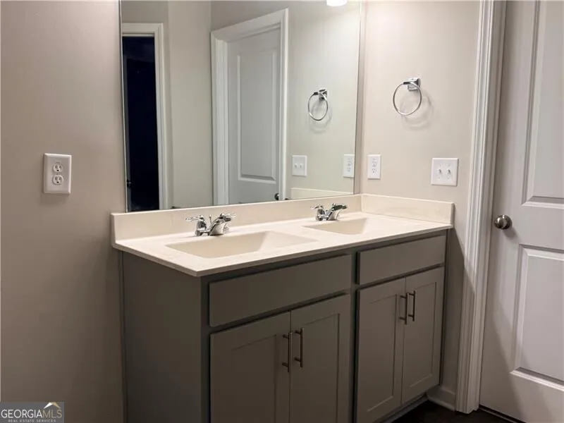 6271 Redan SQ Lithonia, GA 30058