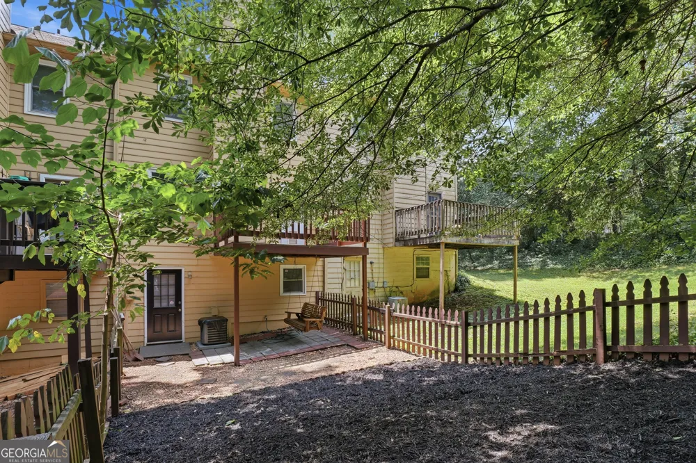 1100 Westfield TRCE SE Smyrna, GA 30082