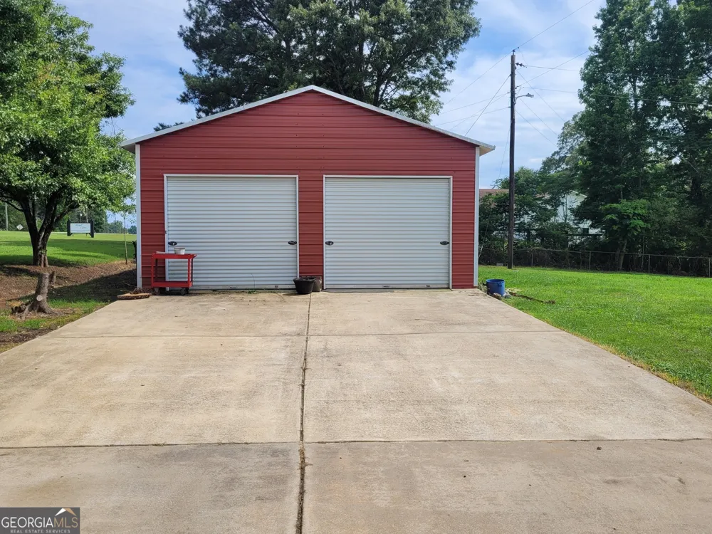 1140 Lafayette Hwy Roanoke, AL 36274