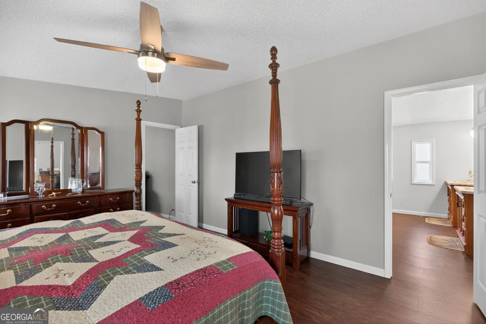 1451 County Road 642 Muscadine, AL 36269