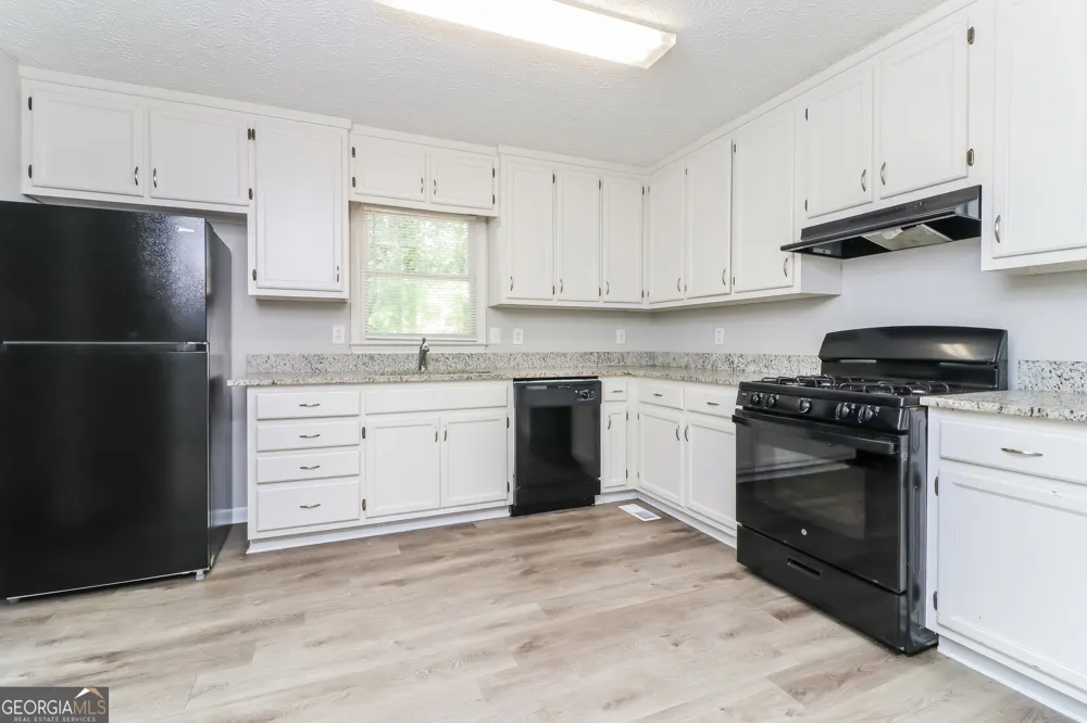 21 Willow Bend DR Hiram, GA 30141