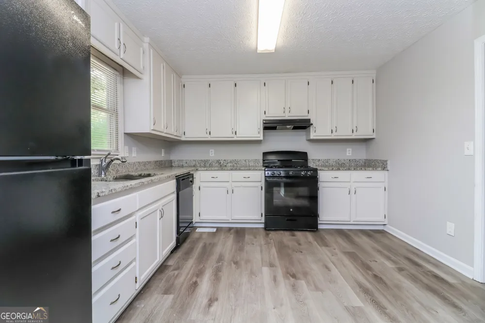 21 Willow Bend DR Hiram, GA 30141