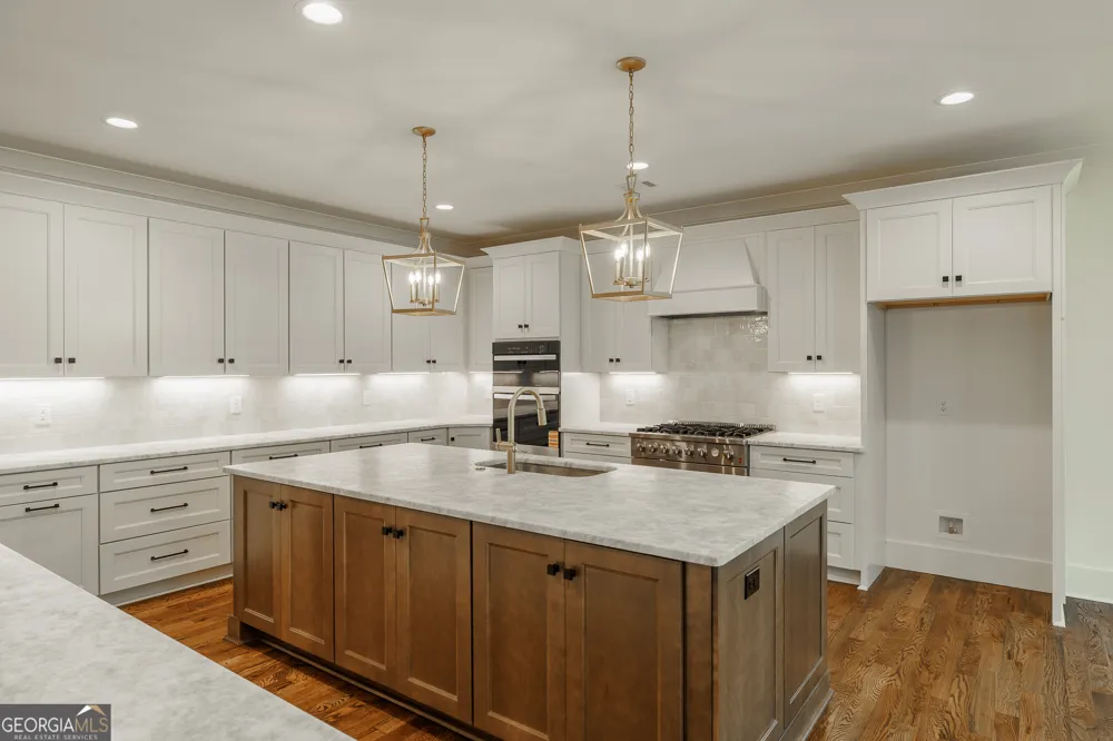 2653 Malcom Estates RDG Bogart, GA 30622