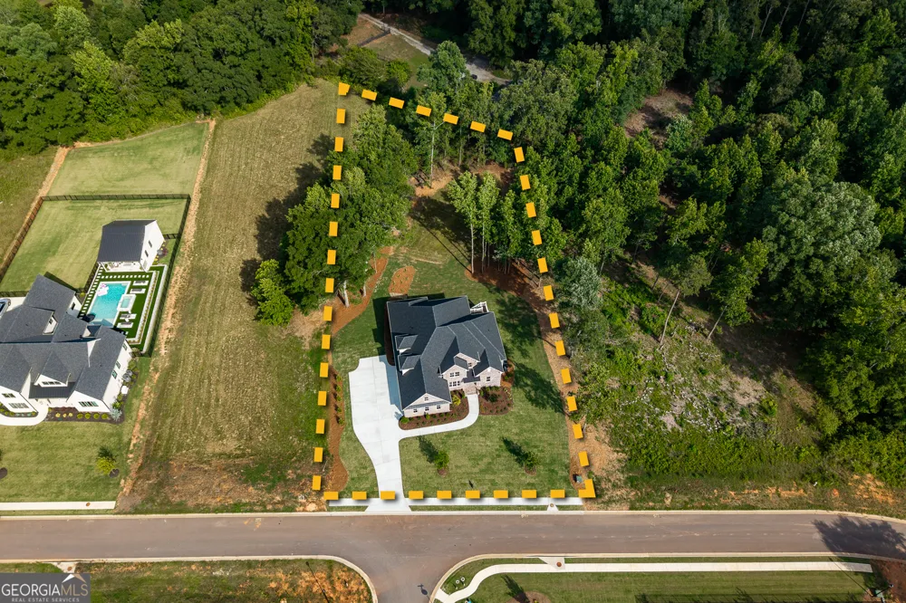 2653 Malcom Estates RDG Bogart, GA 30622