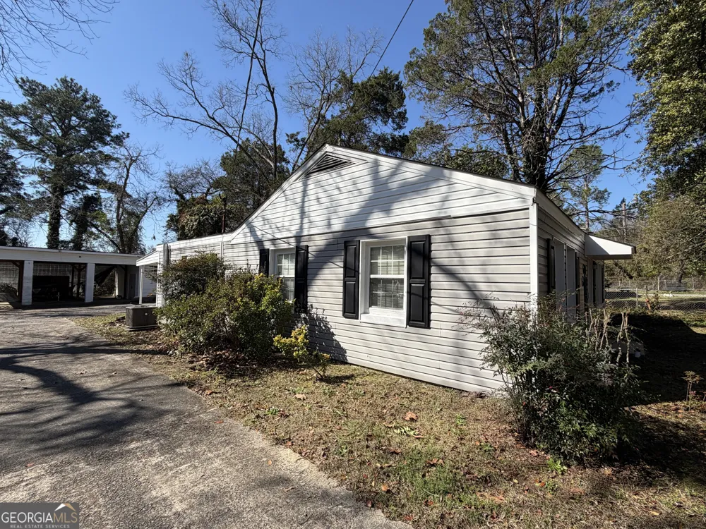 207 Eaker DR Warner Robins, GA 31088