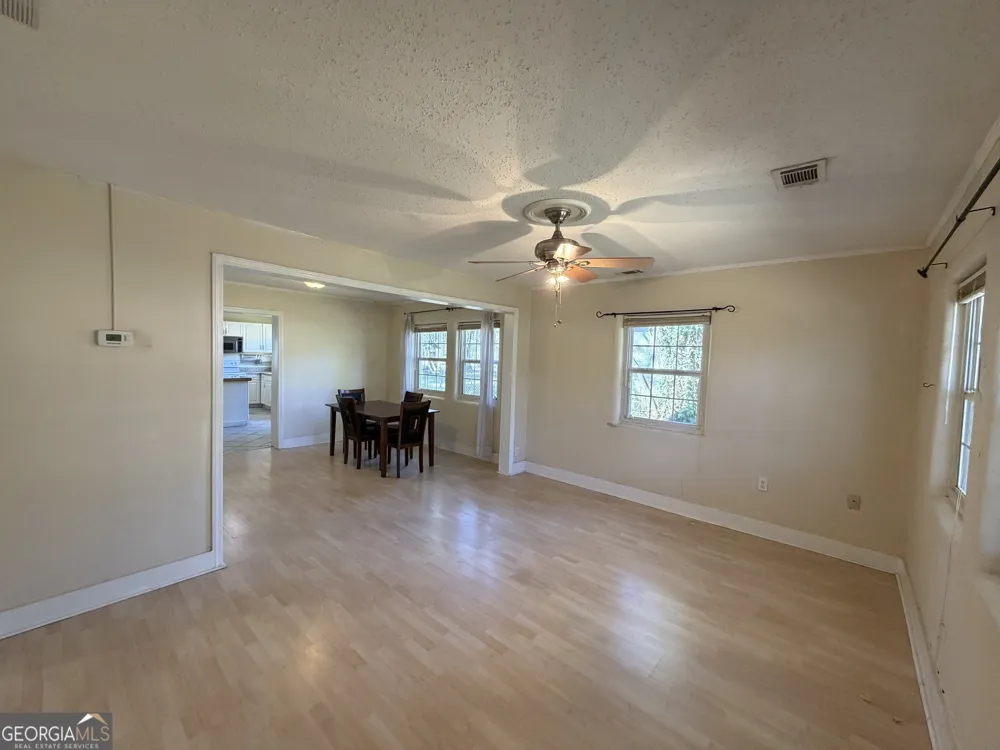 207 Eaker DR Warner Robins, GA 31088