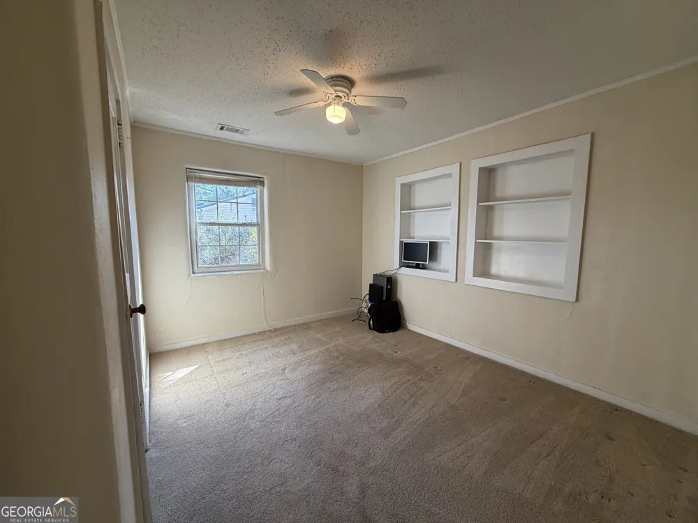 207 Eaker DR Warner Robins, GA 31088