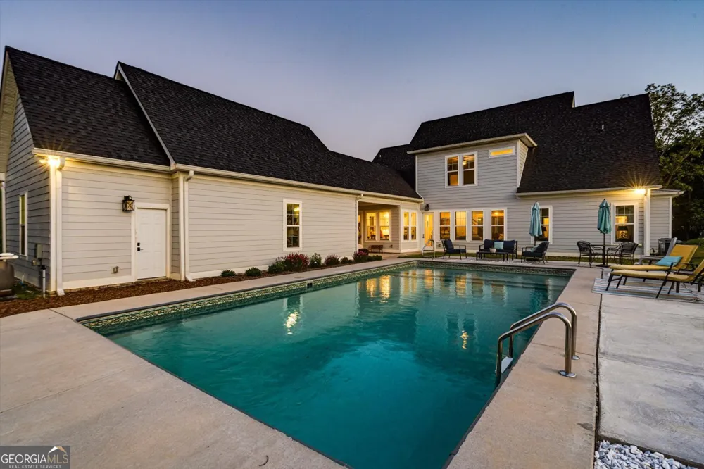 200 Waters DR Ringgold, GA 30736