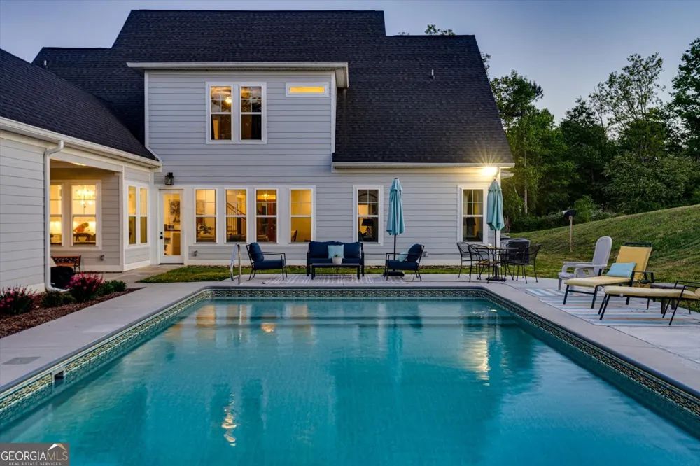 200 Waters DR Ringgold, GA 30736