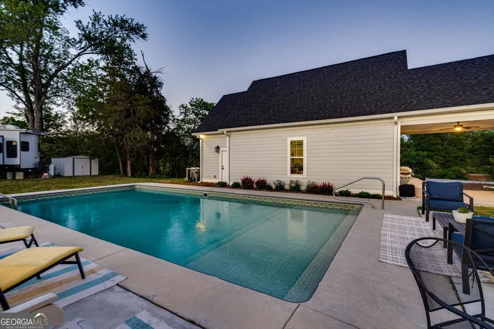 200 Waters DR Ringgold, GA 30736