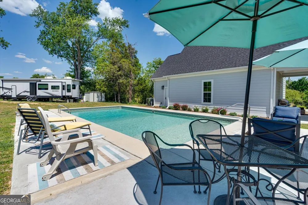 200 Waters DR Ringgold, GA 30736