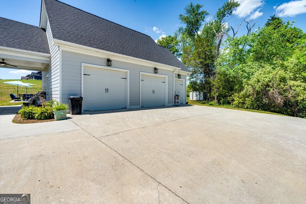 200 Waters DR Ringgold, GA 30736