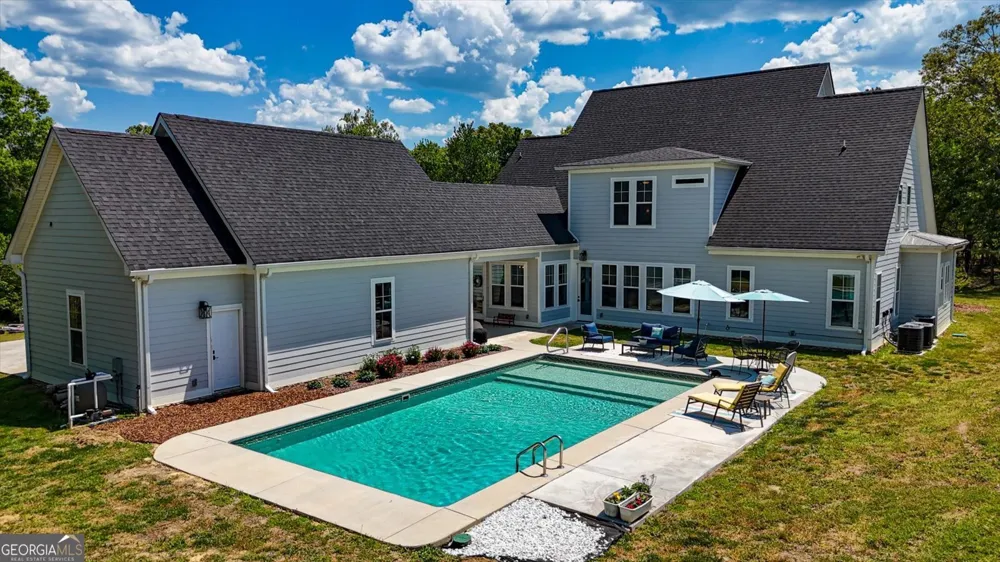200 Waters DR Ringgold, GA 30736
