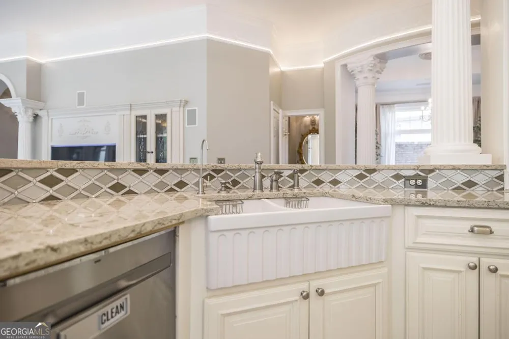 105 Orchard LN Centerville, GA 31028