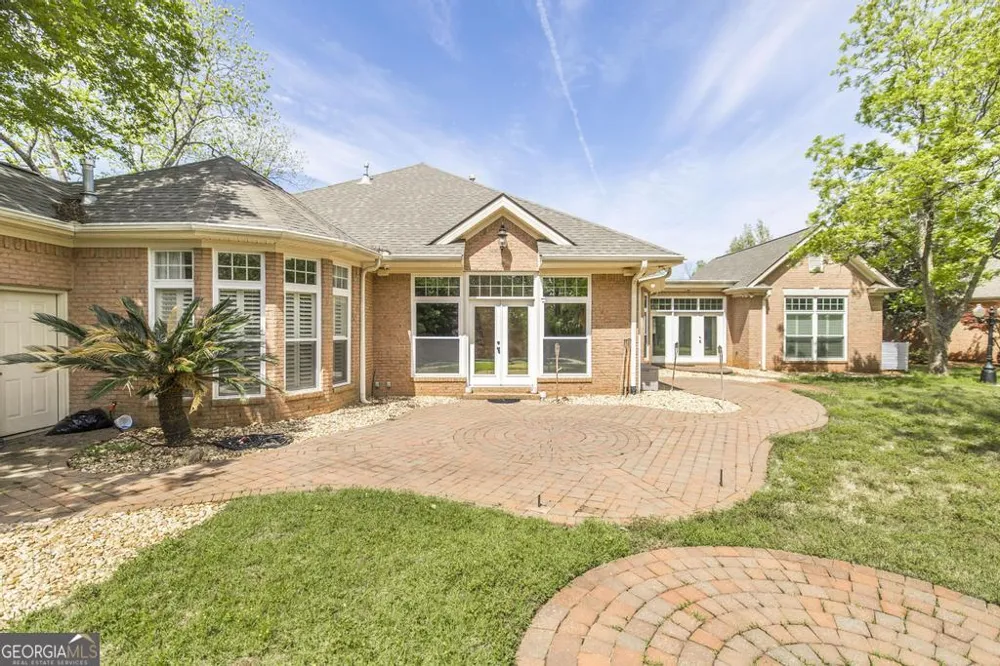 105 Orchard LN Centerville, GA 31028