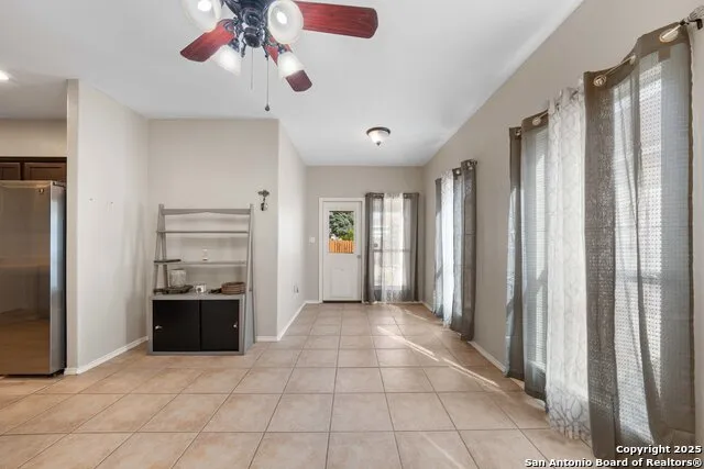 144 Whitewing Way Floresville, TX 78114
