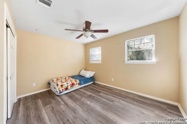 144 Whitewing Way Floresville, TX 78114