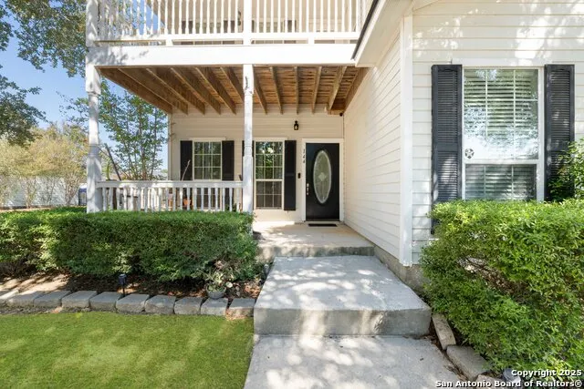 144 Whitewing Way Floresville, TX 78114