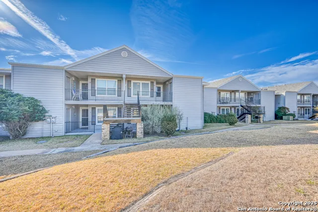 806 Highcrest #19 Granite Shoals, TX 78654
